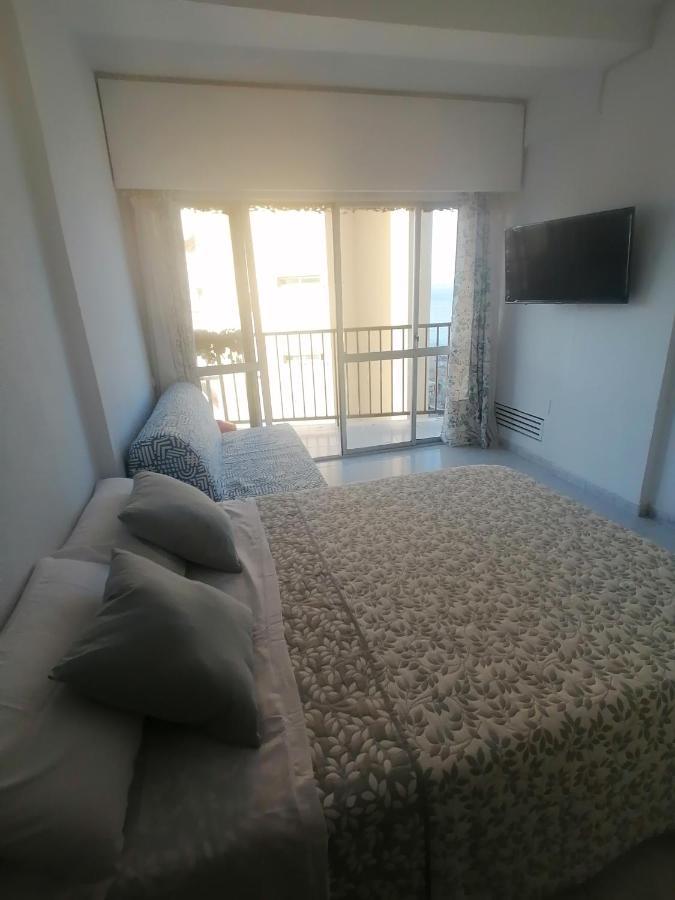 Lovely Apartment In Front Of The Beach. Fuengirola Extérieur photo